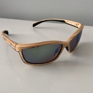 Costa Del Mar Manta MT 86